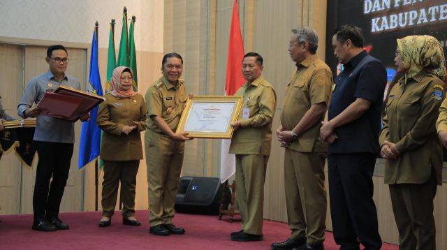Pemkot Tangerang Raih Predikat Peringkat Pertama Kabupaten/Kota Peduli HAM.