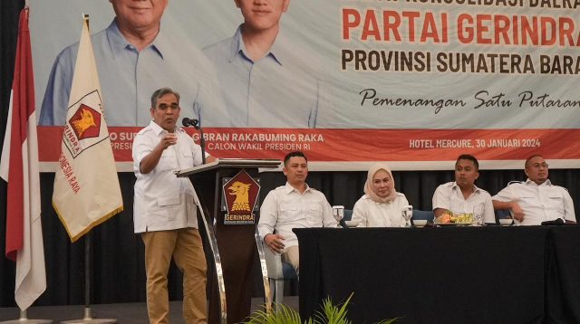 Muzani Tegaskan Masyarakat Sumbar Tidak Tinggalkan Prabowo.