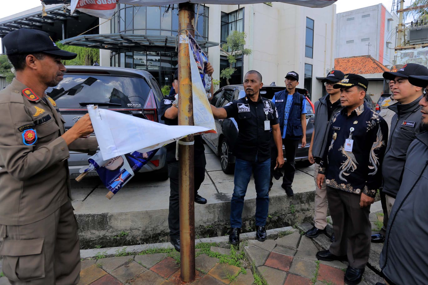 Dihari Tenang, APK Diwilayah Kota Tangerang Sudah Harus Bersih.