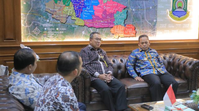 Pemkot Tangerang Terima 127 Sertifikat Aset, 23 Serifikat Hak Pakai Elektronik BMD.