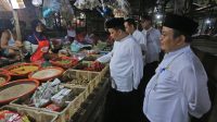 Jelang Idul Fitri Pj Wali Kota Tangerang Tinjau Pasar Sipon.