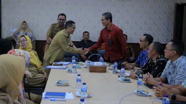 Sekda Kota Tangerang Terima Kunjungan TPID Pemkab Bandung.