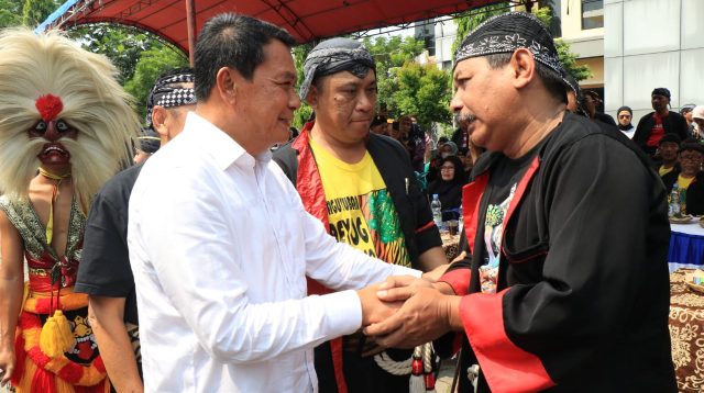 Sekda Ajak Masyarakat Untuk Pererat Persaudaraan.