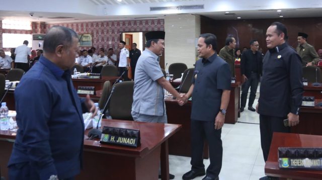 DPRD Kota Tangerang Sahkan Raperda RPJPD Tahun 2025 - 2045.