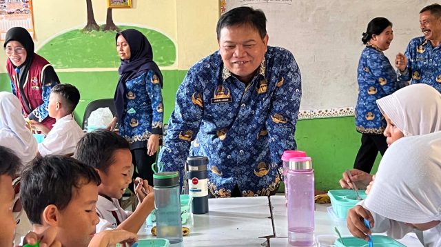 Kadis Pendidikan Kota Tangerang Terus Pantau Kegiatan MBG.