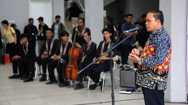 Pj Wali Kota Tangerang Kegiatan Our Journey Of One Decade Biola.
