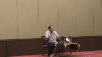 Tokoh Pemuda Jakbar Tantang Calon Gubernur untuk Tampil di Panggung Lenong Betawi. Tokoh Pemuda Jakbar Tantang Calon Gubernur untuk Tampil di Panggung Lenong Betawi.
