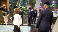 Gubernur Banten Andra Soni Dampingi Mendag Antar Pulang Presiden Peru Dina Boluarte.