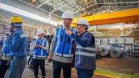 Direktur Utama Krakatau Steel Dr. Akbar Djohan bersama Komisi VI DPR RI, Danantara, dan BP BUMN meninjau fasilitas produksi Krakatau Steel di Cilegon.