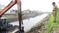Wali Kota Tangerang Tinjau Normalisasi Sungai dan Drainase